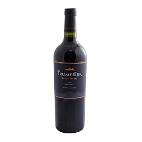 vino malbec trumpeter 750 ml
